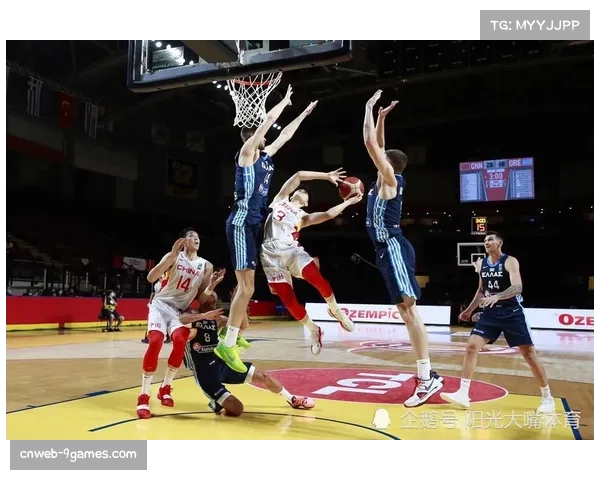 运动品牌加大对内线球员签名鞋的投入，强调横向移动与支撑科技